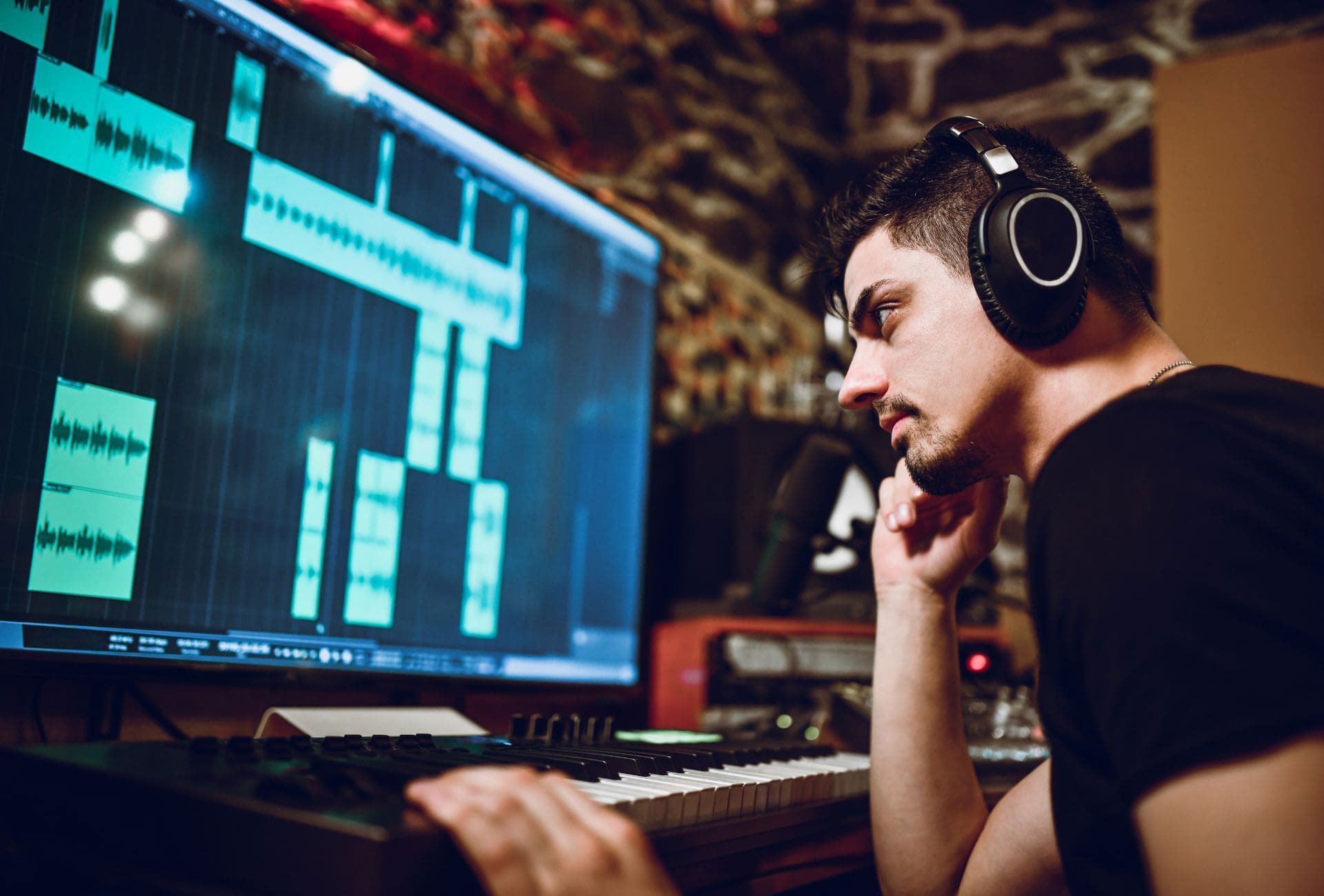 Sonido y Producci&oacute;n Musical